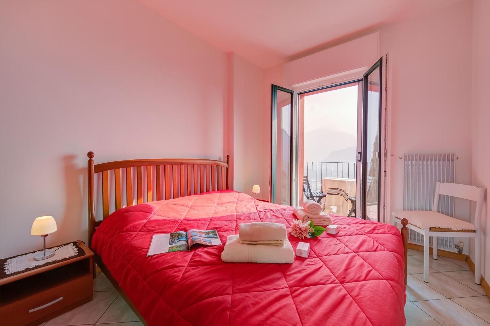 Lake View Dom-Us Apartment - Happy Rentals ريفا ديل غاردا المظهر الخارجي الصورة